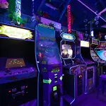 Underwater Voyage: Heated Pool, Arcade, More!