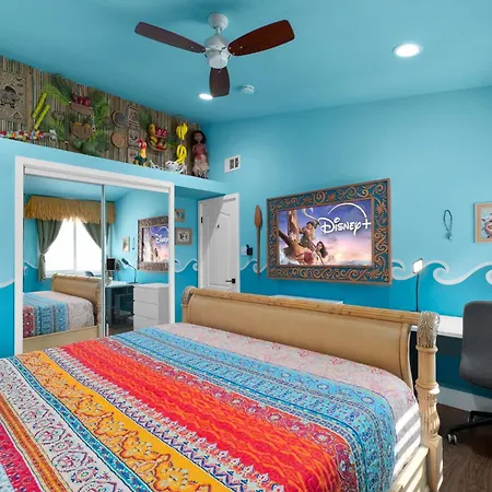 Underwater Voyage By Oc Adventure Homes Garden Grove
