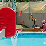 Underwater Voyage By Oc Adventure Homes Holiday home Garden Grove