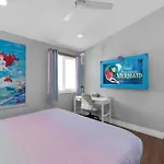 Underwater Voyage By Oc Adventure Homes Holiday home Garden Grove